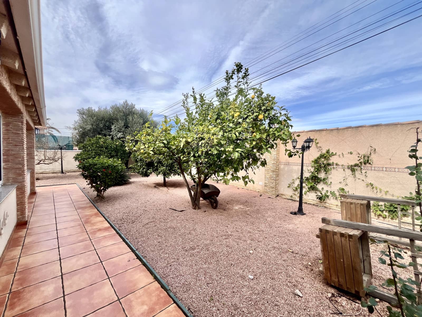 6 slaapkamer Villa te koop in Torrevieja met zwembad garage - € 645.000 (Ref: 9707805)