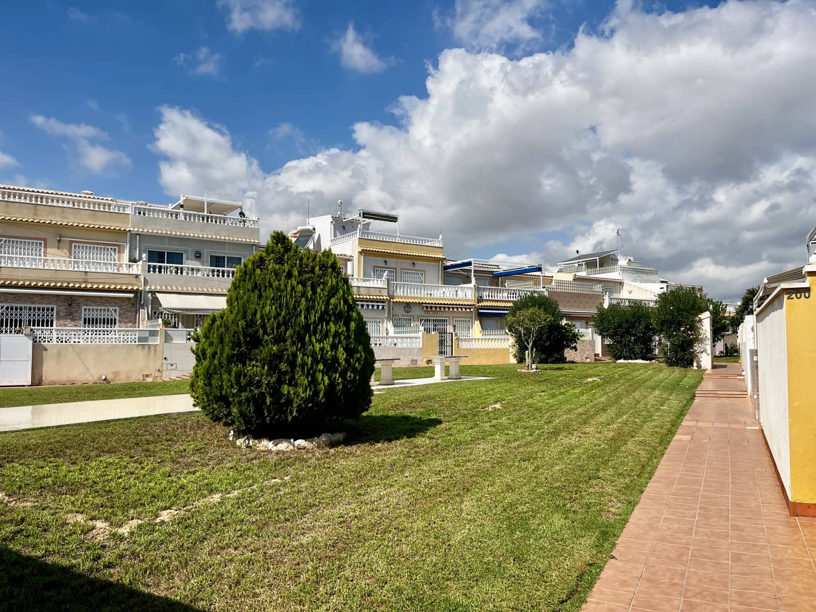 2 soveværelse Rækkehus til salg i Orihuela Costa - € 186.000 (Ref: 9709144)