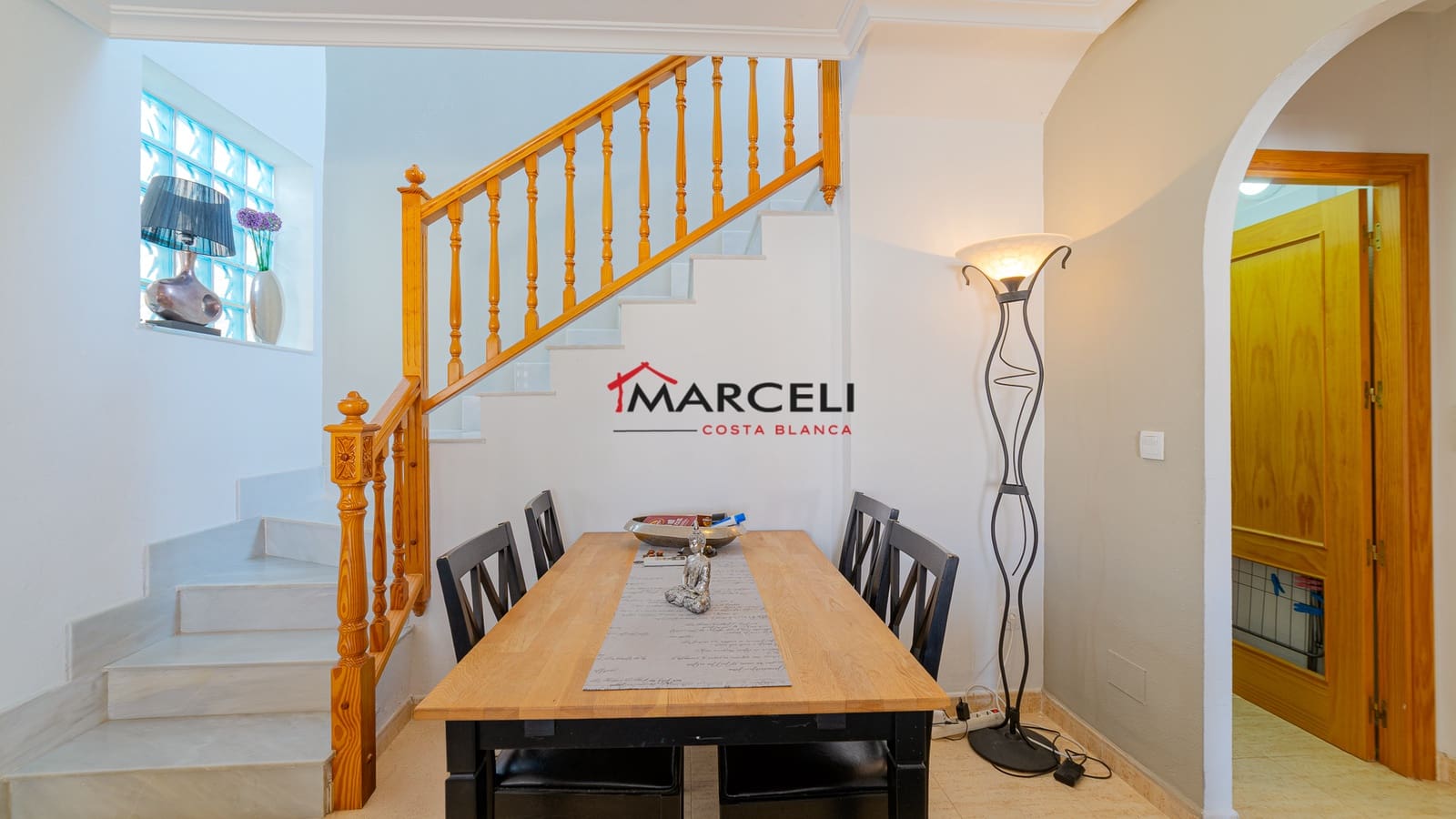 2 soverom Penthouse til salgs i Orihuela Costa med svømmebasseng - € 229 000 (Ref: 9709175)