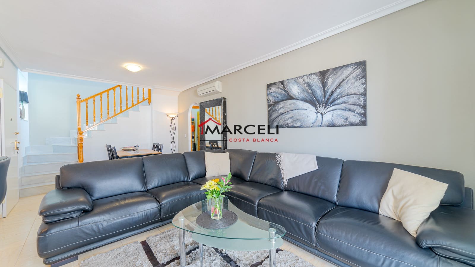 2 soverom Penthouse til salgs i Orihuela Costa med svømmebasseng - € 229 000 (Ref: 9709175)