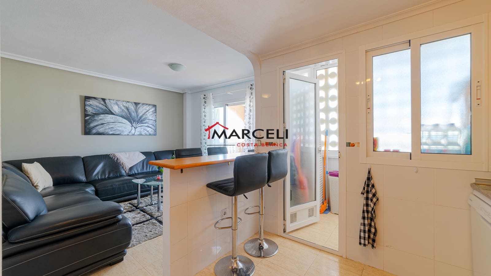 2 soverom Penthouse til salgs i Orihuela Costa med svømmebasseng - € 229 000 (Ref: 9709175)