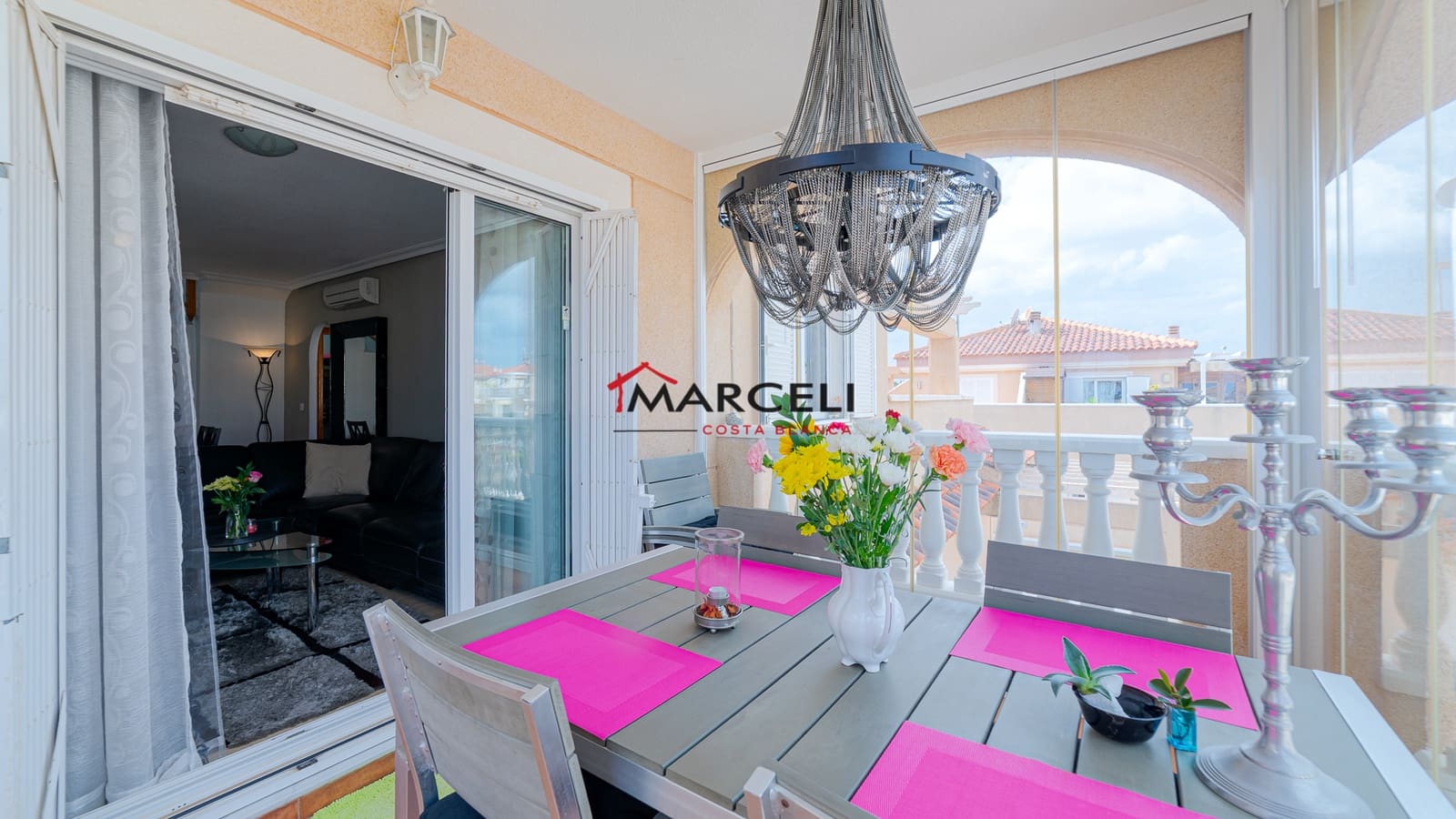 2 soverom Penthouse til salgs i Orihuela Costa med svømmebasseng - € 229 000 (Ref: 9709175)