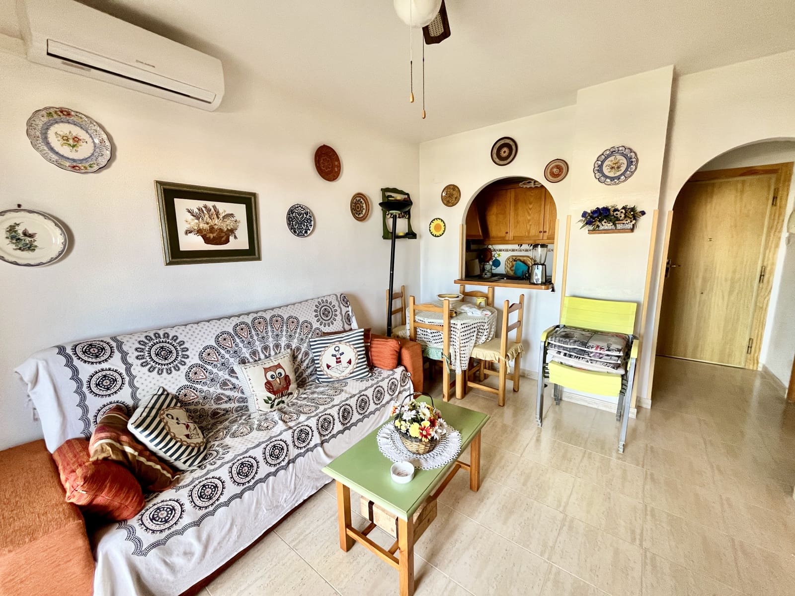 1 quarto Penthouse para venda em Torrevieja com piscina - 115 000 € (Ref: 9713621)