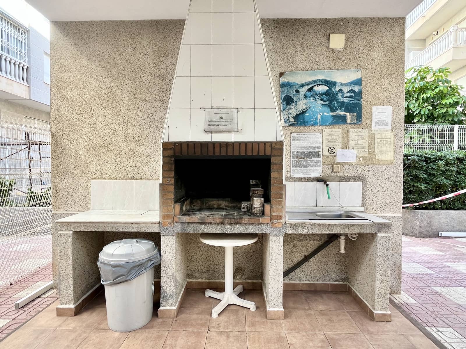 1 quarto Penthouse para venda em Torrevieja com piscina - 115 000 € (Ref: 9713621)