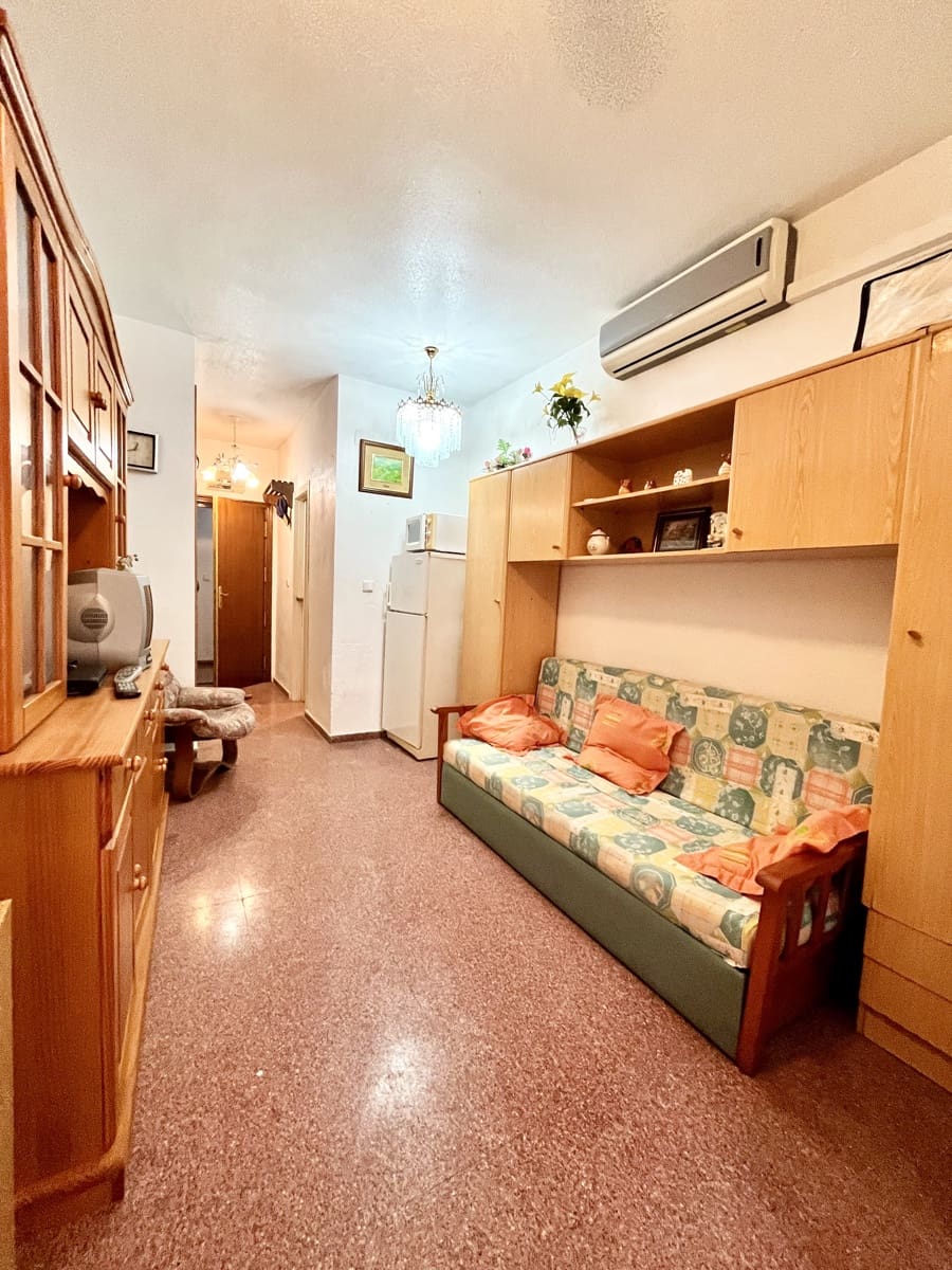 Studio til salg i Torrevieja - € 79.000 (Ref: 9714158)