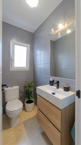 3 slaapkamer Villa te koop in Las Filipinas met zwembad garage - € 399.000 (Ref: 9733865)