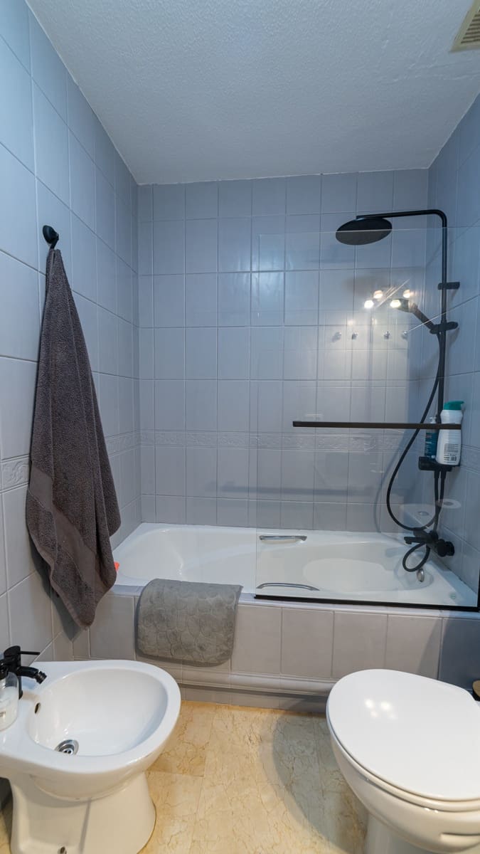 3 slaapkamer Villa te koop in San Miguel de Salinas met zwembad garage - € 399.000 (Ref: 9733865)