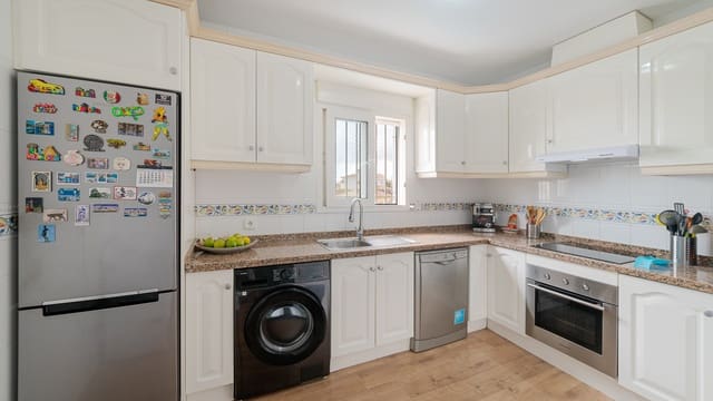 3 slaapkamer Villa te koop in Las Filipinas met zwembad garage - € 399.000 (Ref: 9733865)