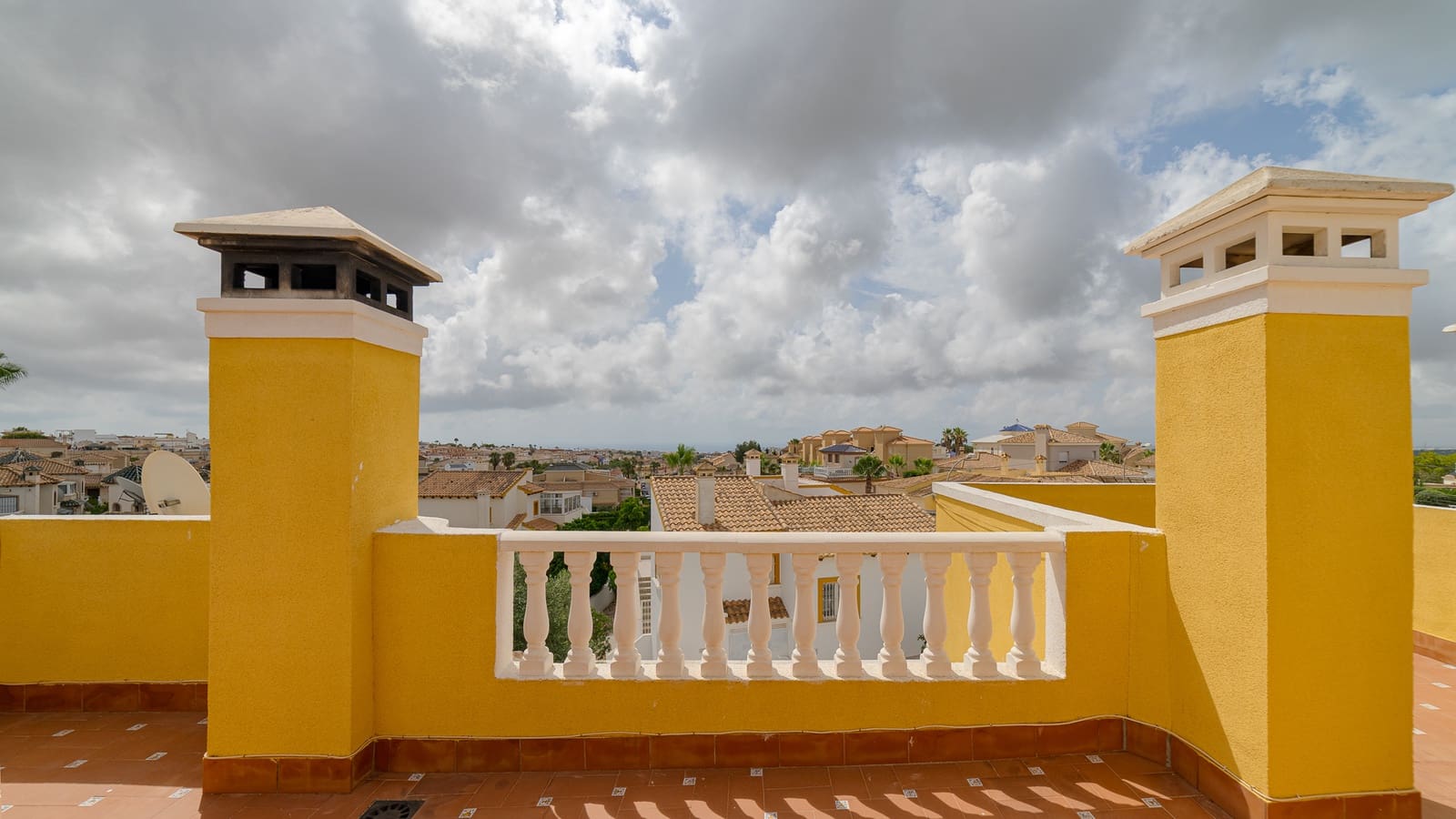3 slaapkamer Villa te koop in San Miguel de Salinas met zwembad garage - € 399.000 (Ref: 9733865)