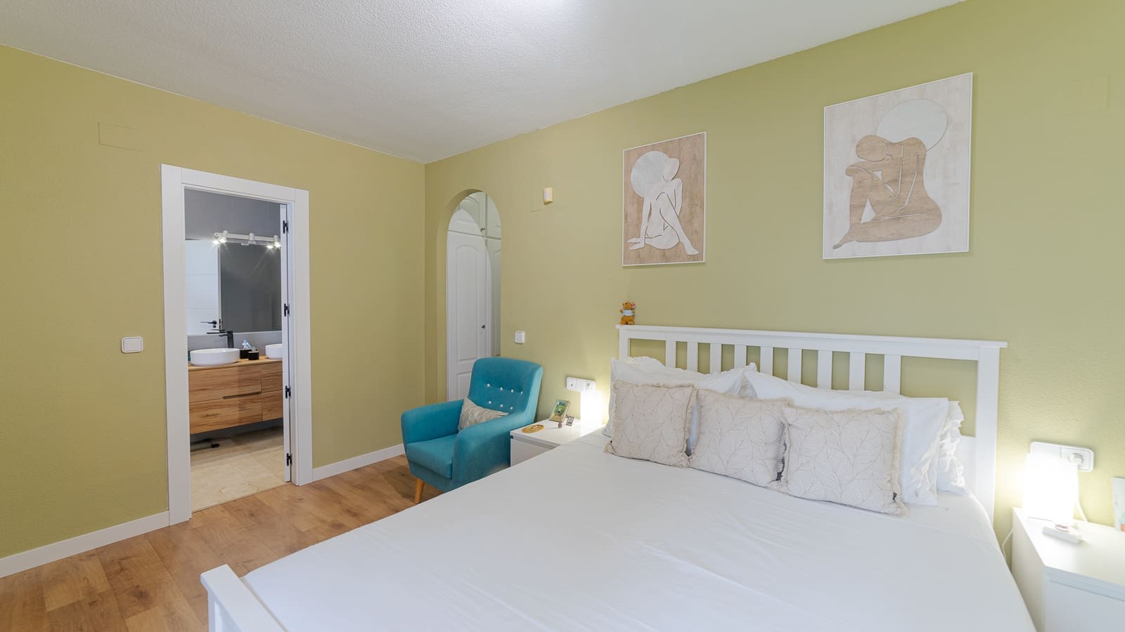 3 slaapkamer Villa te koop in San Miguel de Salinas met zwembad garage - € 399.000 (Ref: 9733865)