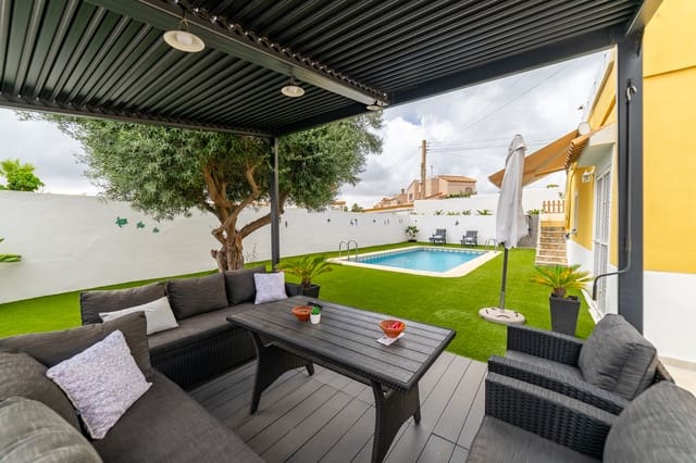 3 slaapkamer Villa te koop in Las Filipinas met zwembad garage - € 399.000 (Ref: 9733865)