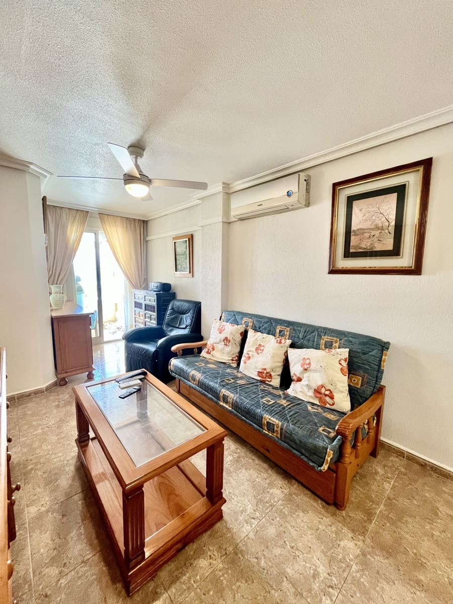 1 bedroom Flat for sale in Torrevieja with pool garage - € 125,000 (Ref: 9733869)