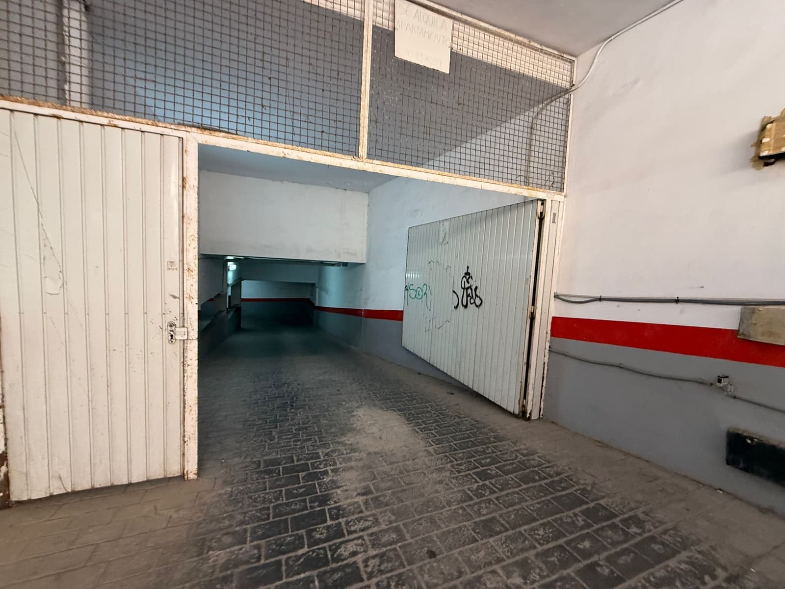 1 bedroom Flat for sale in Torrevieja with pool garage - € 125,000 (Ref: 9733869)