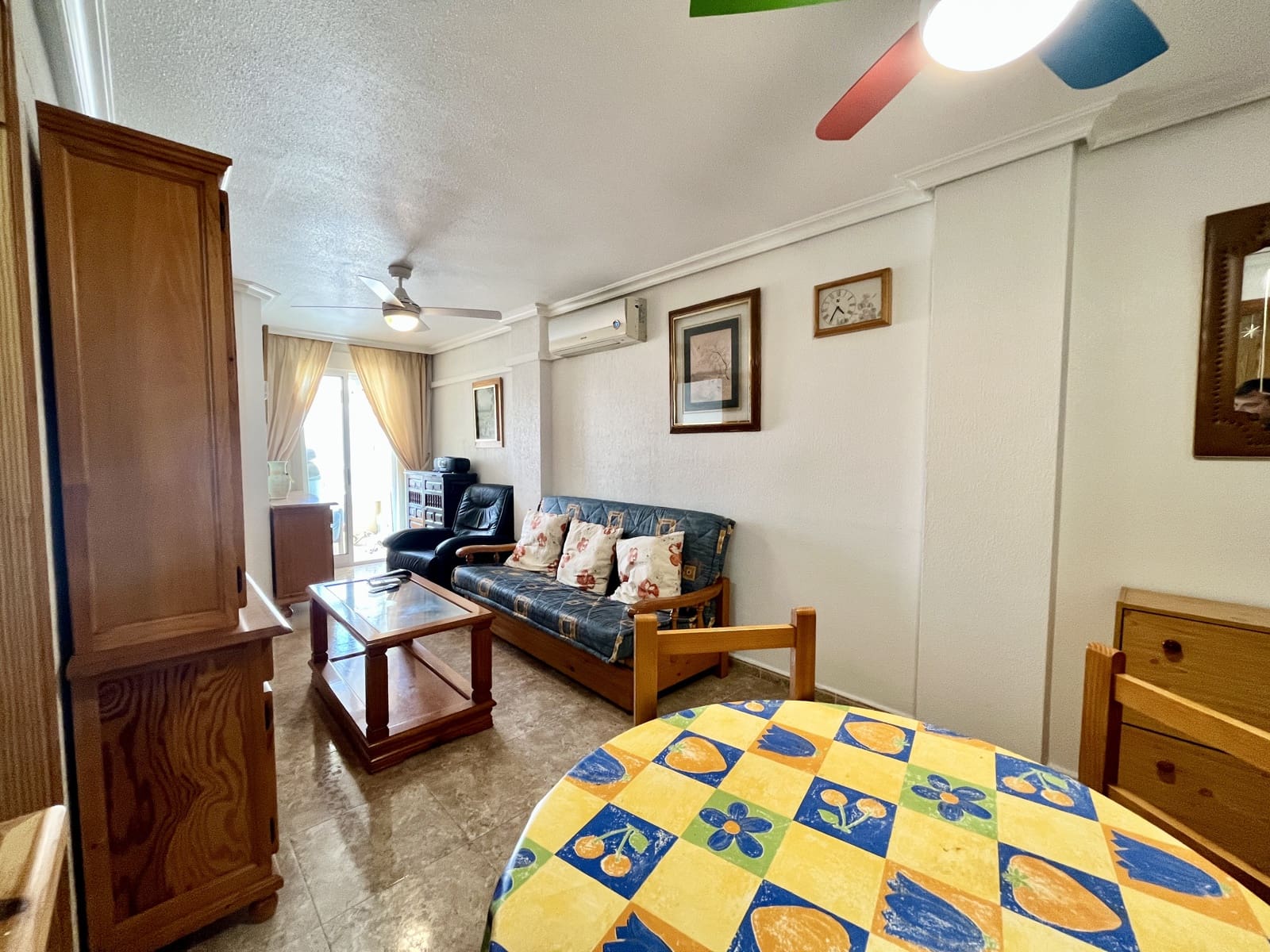 1 bedroom Flat for sale in Torrevieja with pool garage - € 125,000 (Ref: 9733869)