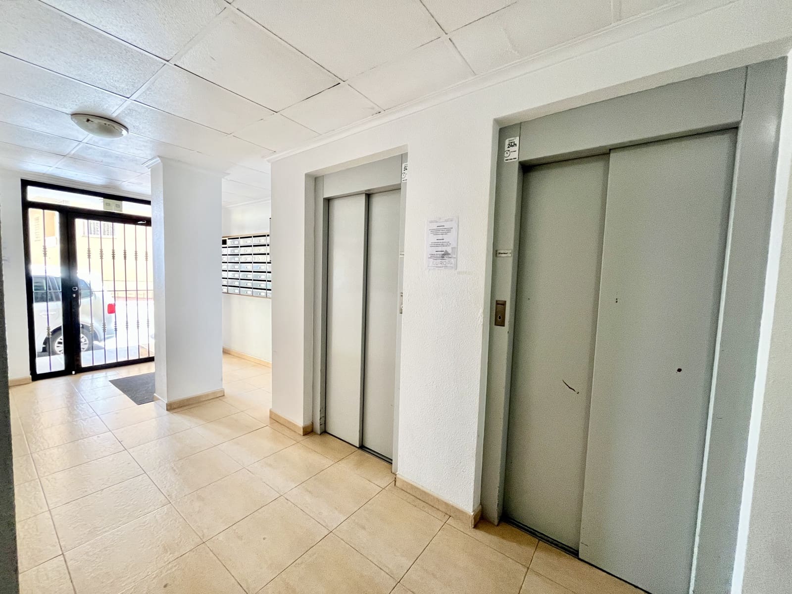 1 soverom Leilighet til salgs i Torrevieja med svømmebasseng - € 105 000 (Ref: 9750965)