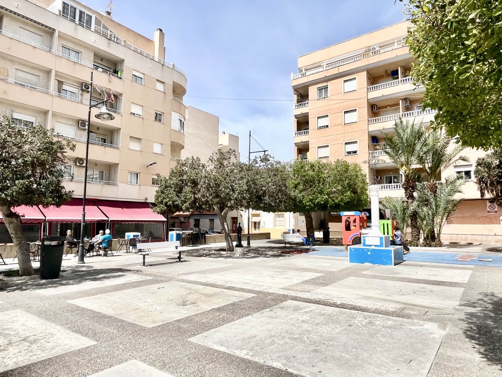 1 soverom Leilighet til salgs i Torrevieja med svømmebasseng - € 105 000 (Ref: 9750965)