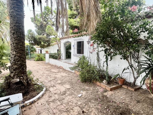 4 chambre Villa/Maison à vendre à Punta Prima, Orihuela avec garage - 560 000 € (Ref: 9758106)