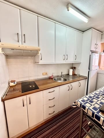 1 bedroom Penthouse for sale in El Molino, Torrevieja with pool - € 115,000 (Ref: 9758109)