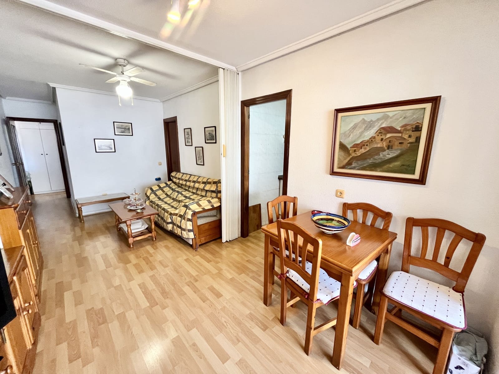 1 bedroom Penthouse for sale in Torrevieja with pool - € 115,000 (Ref: 9758109)