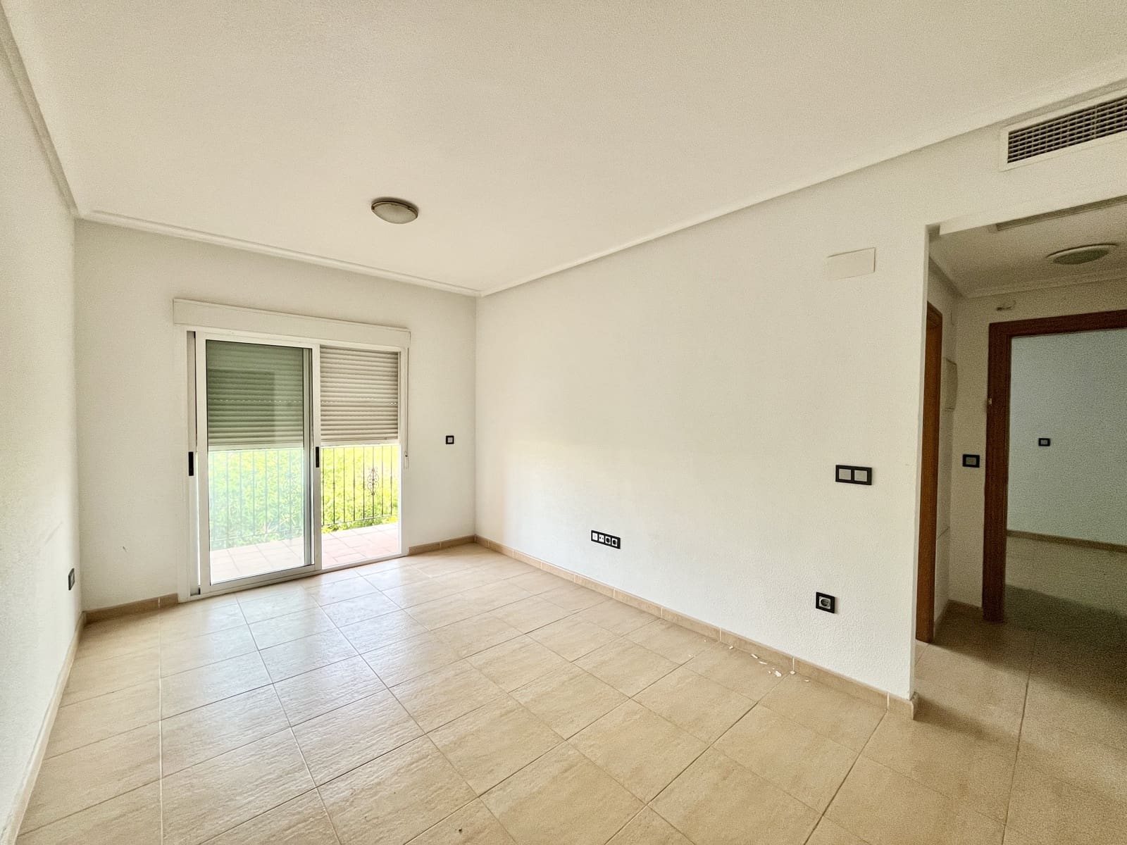 1 soverom Leilighet til salgs i Almoradi - € 78 000 (Ref: 9759508)