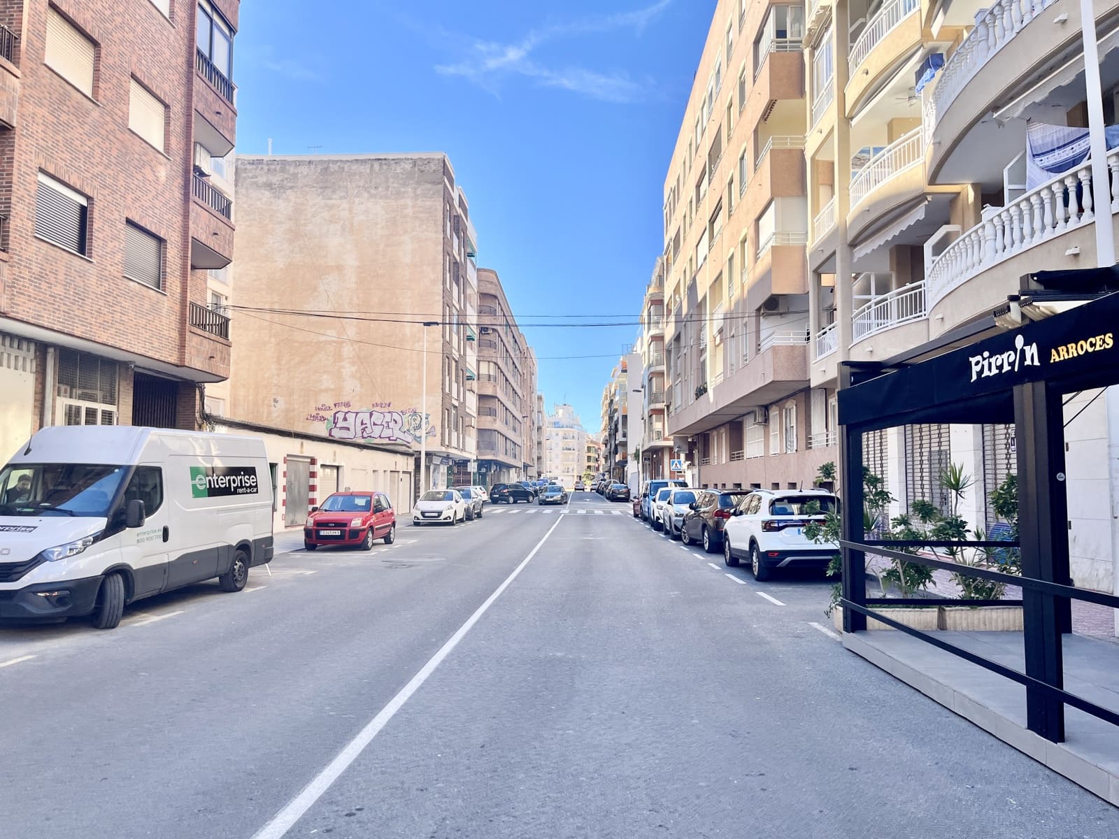 12 camera da letto Appartamento in vendita in Torrevieja con garage - 169.000 € (Rif: 9761533)