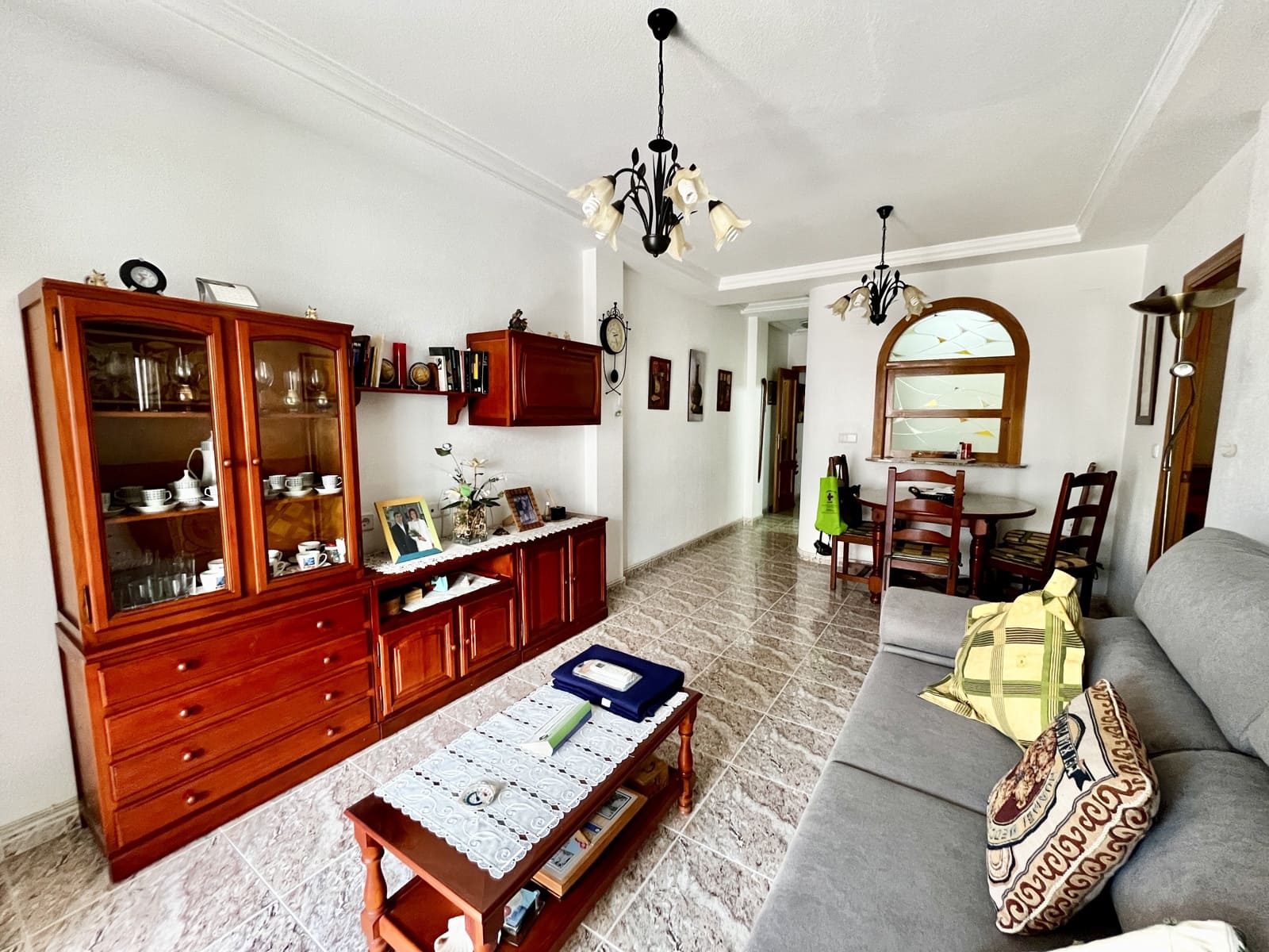 2 soverom Leilighet til salgs i Torrevieja med garasje - € 199 990 (Ref: 9802752)