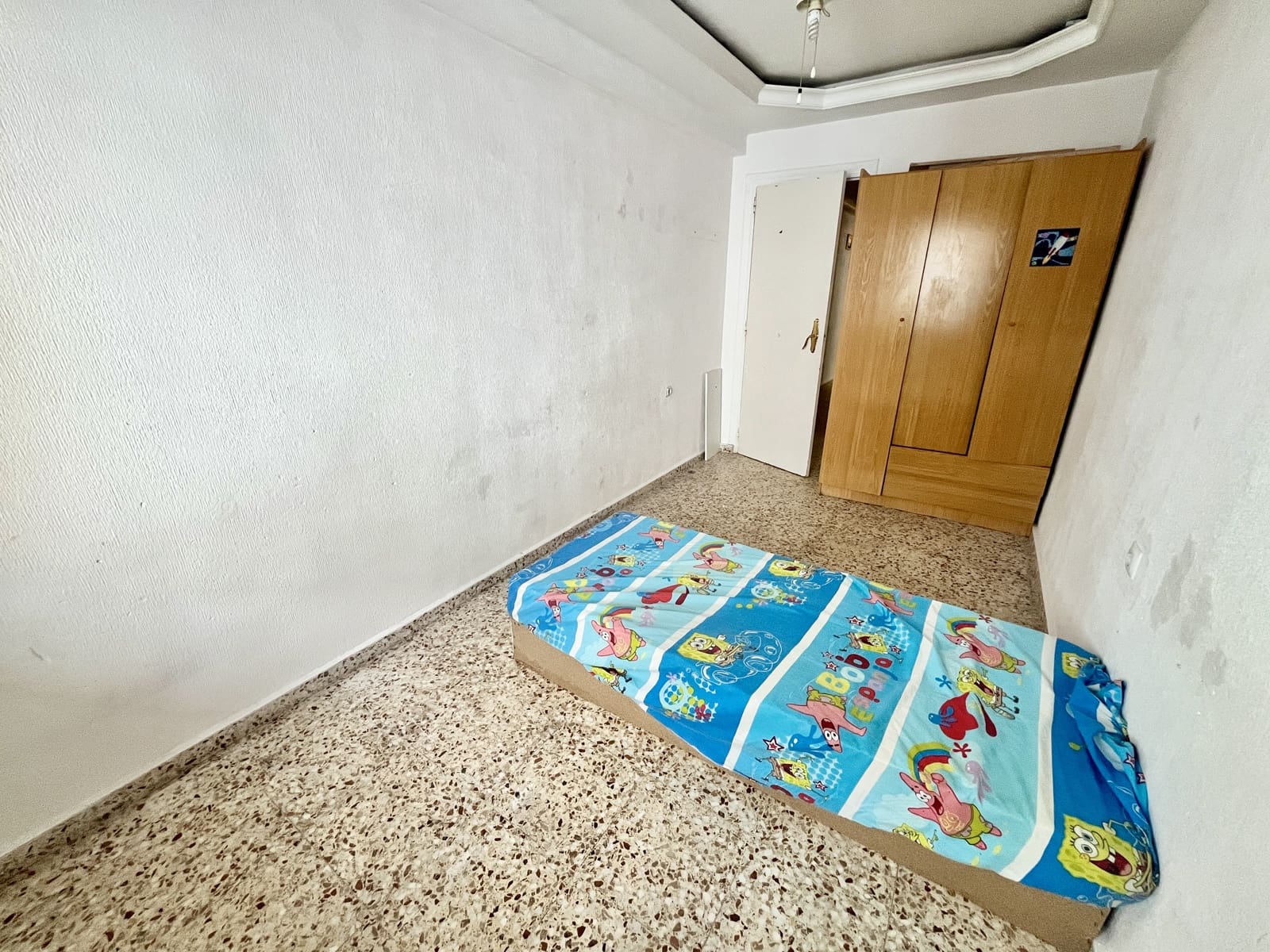 3 Zimmer Wohnung zu verkaufen in Torrevieja - 150.000 € (Ref: 9807378)