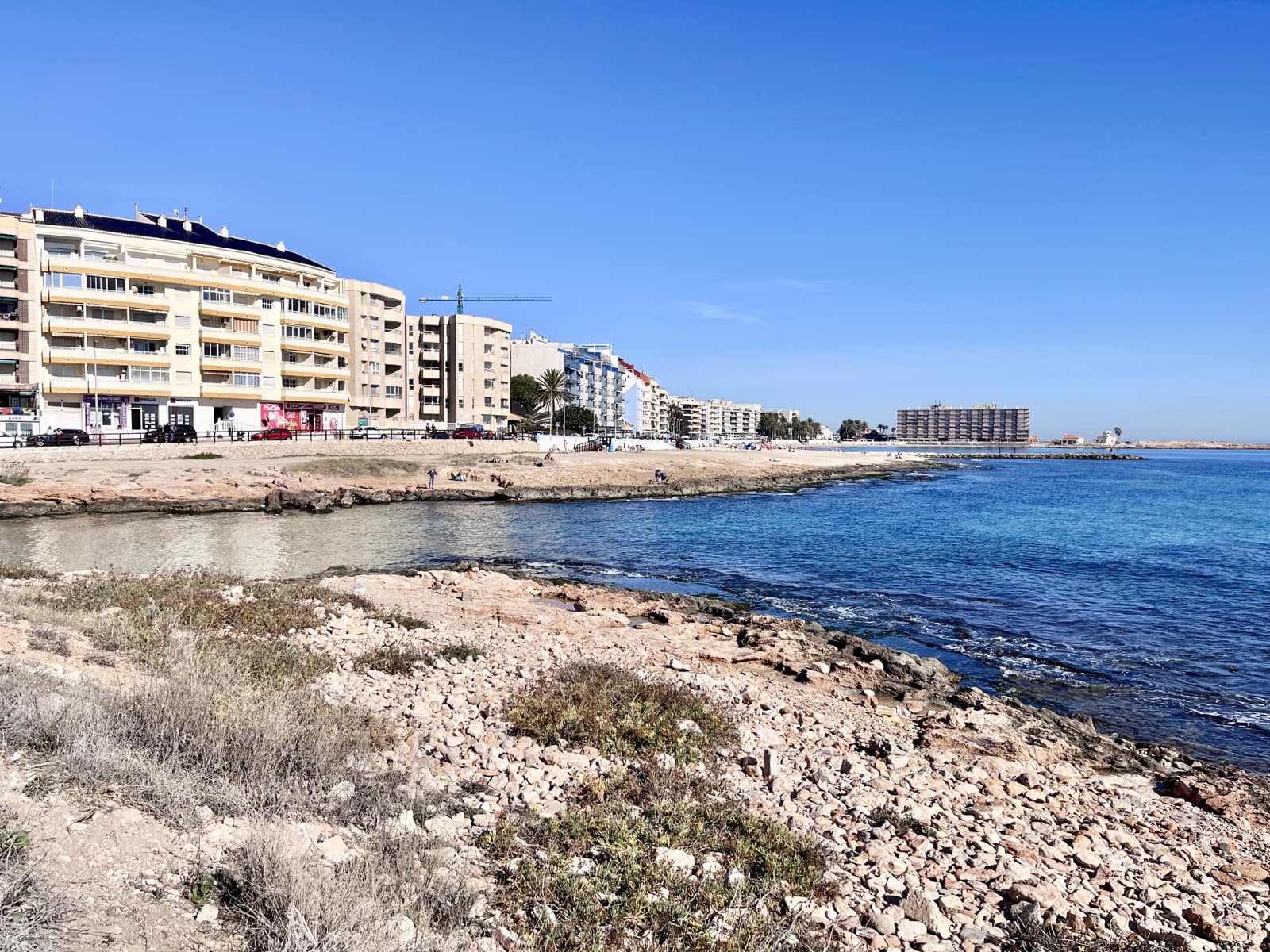 2 slaapkamer Penthouse te koop in Torrevieja met zwembad - € 139.000 (Ref: 9832926)