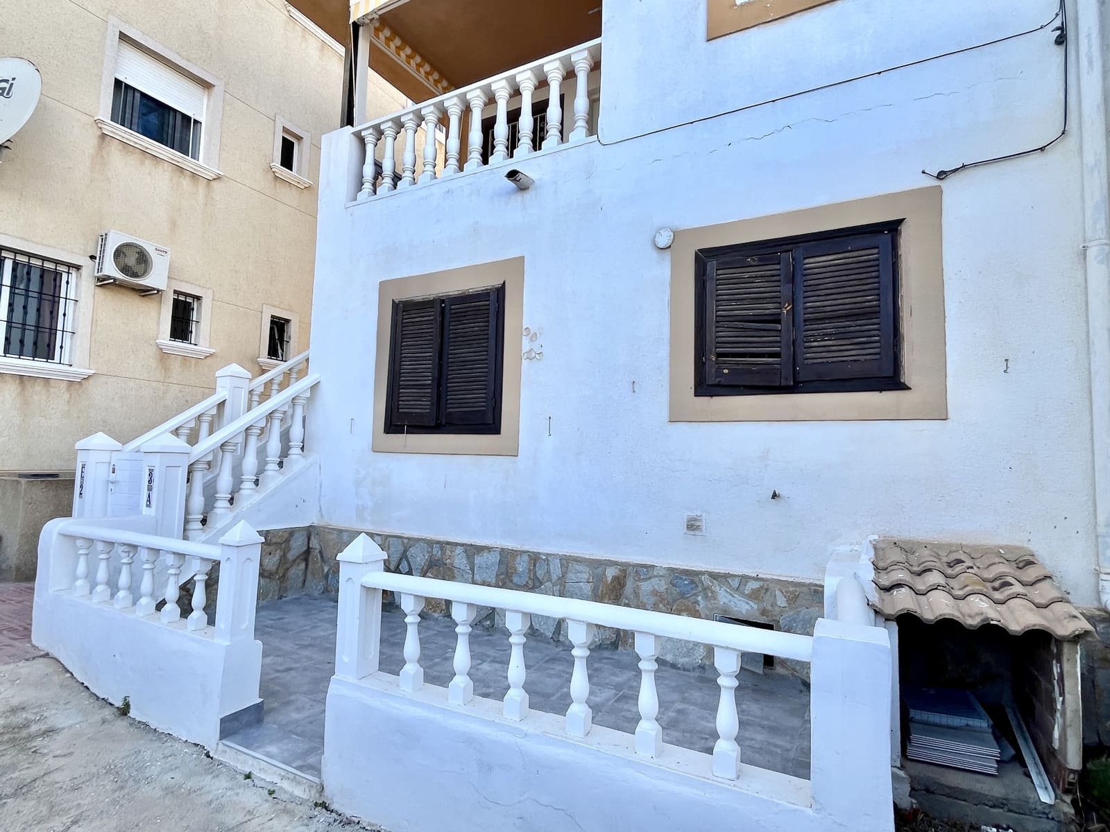 2 Zimmer Bungalow zu verkaufen in Orihuela Costa - 120.000 € (Ref: 9895096)