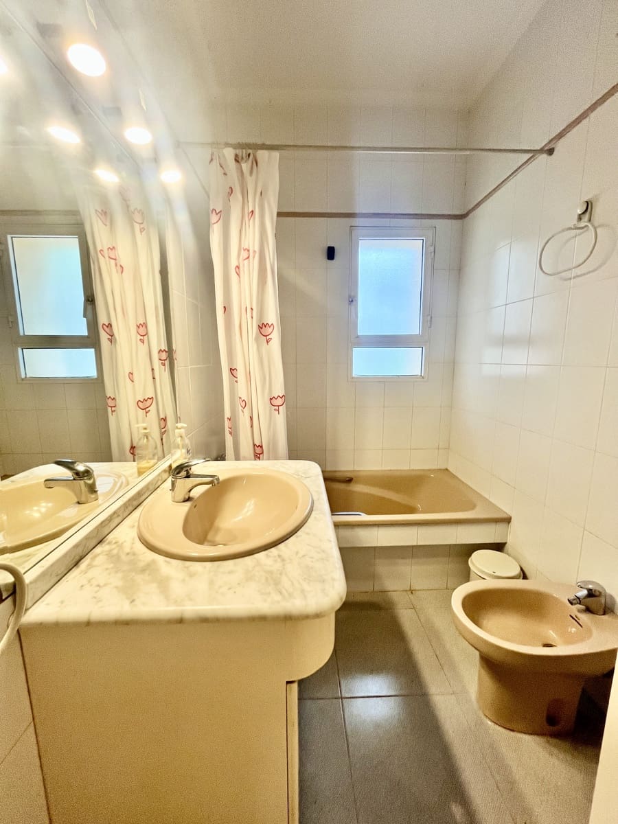 5 Zimmer Villa zu verkaufen in Rafol de Almunia mit Pool Garage - 599.000 € (Ref: 9934849)
