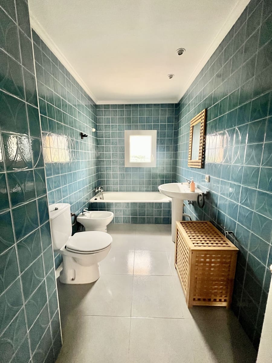 5 Zimmer Villa zu verkaufen in Rafol de Almunia mit Pool Garage - 599.000 € (Ref: 9934849)