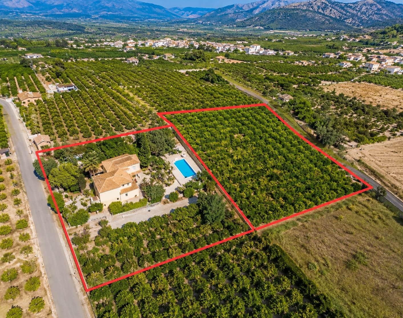 5 Zimmer Villa zu verkaufen in Rafol de Almunia mit Pool Garage - 599.000 € (Ref: 9934849)
