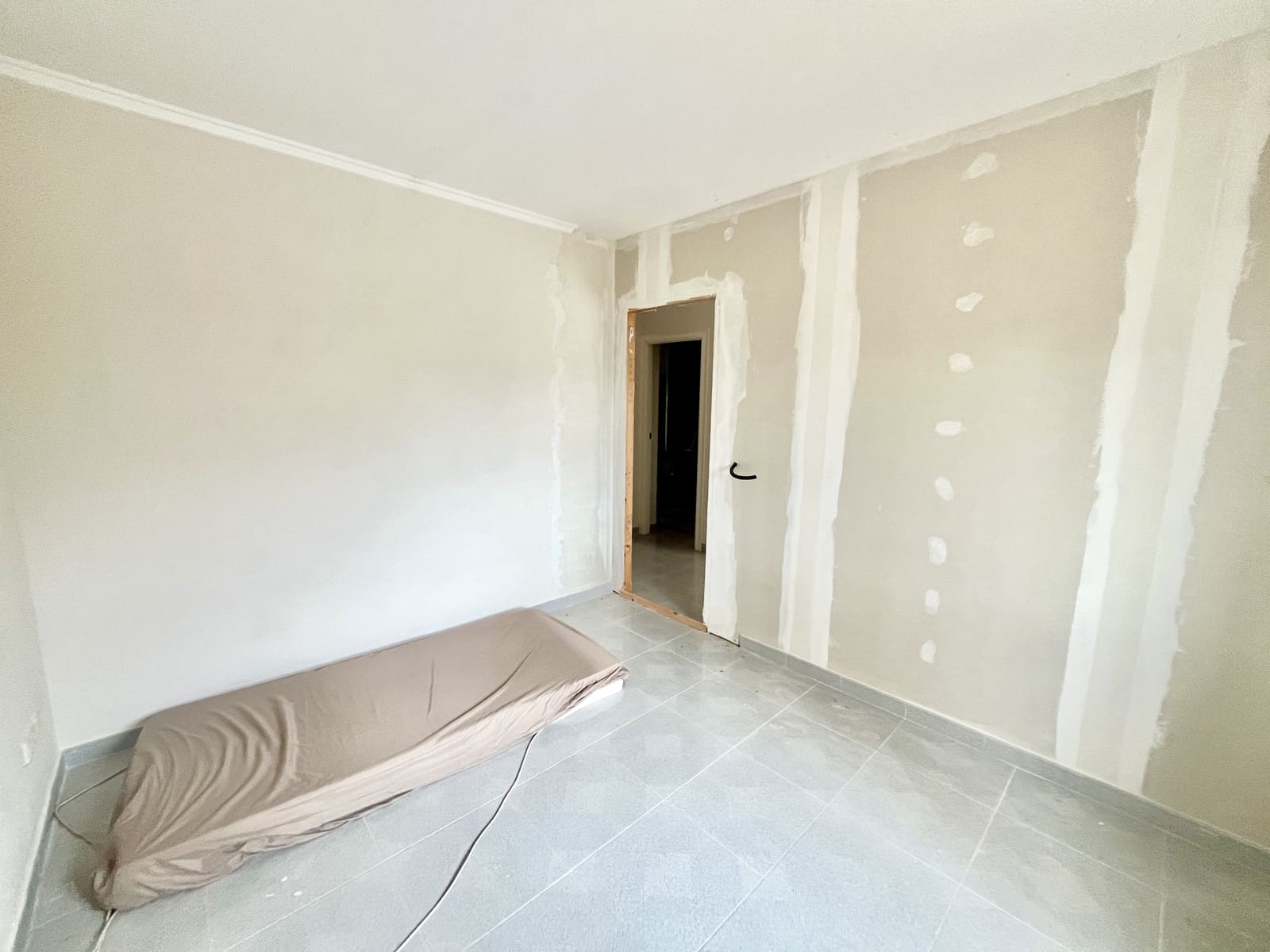 5 Zimmer Villa zu verkaufen in Rafol de Almunia mit Pool Garage - 599.000 € (Ref: 9934849)