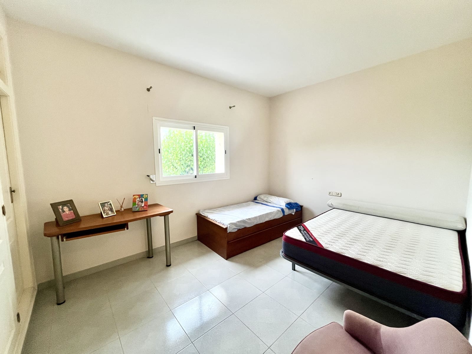 5 Zimmer Villa zu verkaufen in Rafol de Almunia mit Pool Garage - 599.000 € (Ref: 9934849)