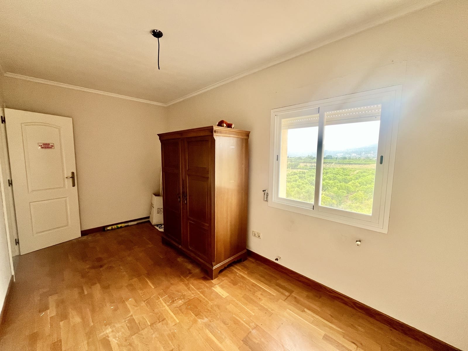 5 Zimmer Villa zu verkaufen in Rafol de Almunia mit Pool Garage - 599.000 € (Ref: 9934849)
