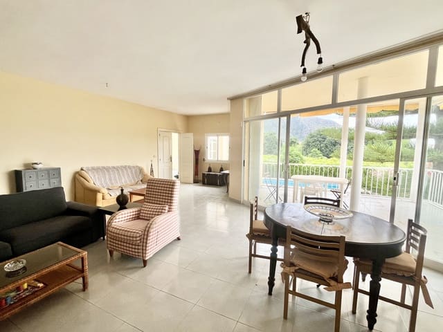 5 soveværelse Villa til salg i Ráfol de Almunia med swimmingpool garage - € 599.000 (Ref: 9934849)
