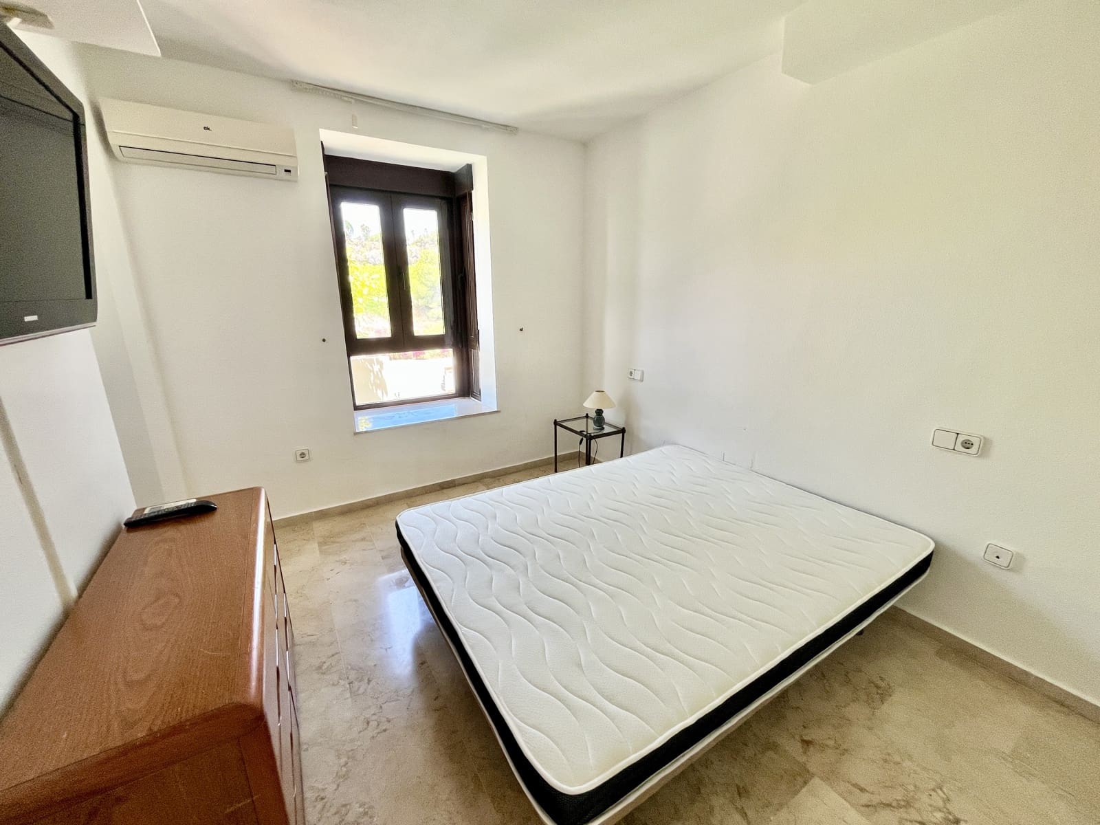3 sypialnia Apartament na sprzedaż w Orihuela z basenem garażem - 229 900 € (Ref: 9996171)