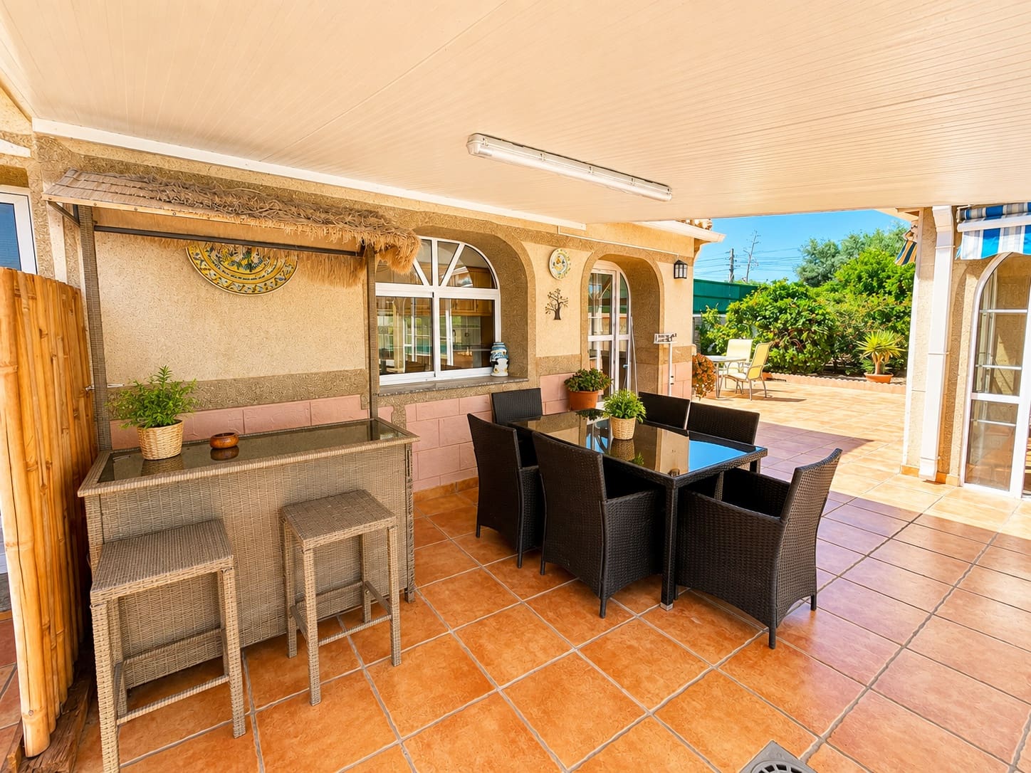 4 slaapkamer Villa te koop in Torrevieja met zwembad garage - € 599.000 (Ref: 9997767)