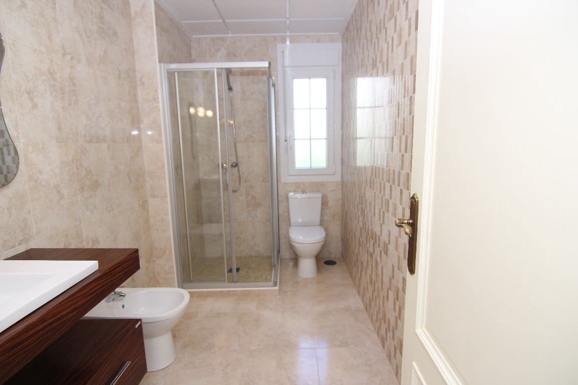 5 soveværelse Villa til salg i Cabo Roig med swimmingpool garage - € 910.000 (Ref: 7937576)