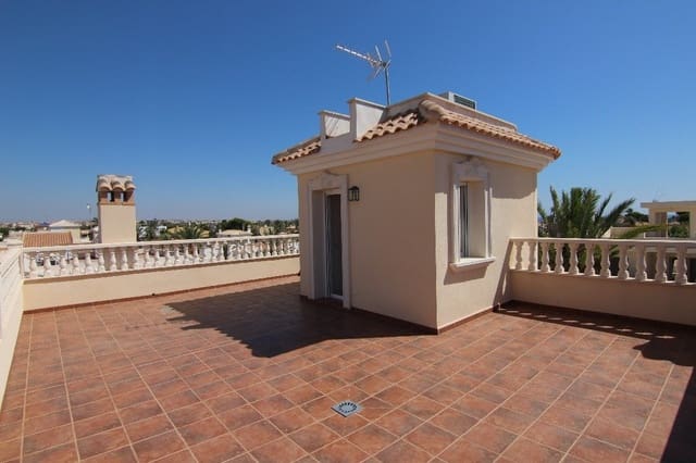 5 makuuhuone Huvila myytävänä paikassa Cabo Roig, Orihuela mukana uima-altaan 
autotalli - 910 000 € (Ref: 7937576)