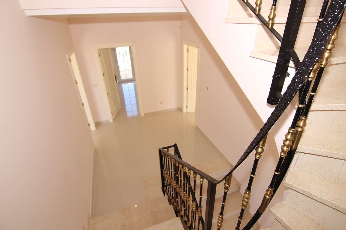 5 soveværelse Villa til salg i Cabo Roig med swimmingpool garage - € 910.000 (Ref: 7937576)