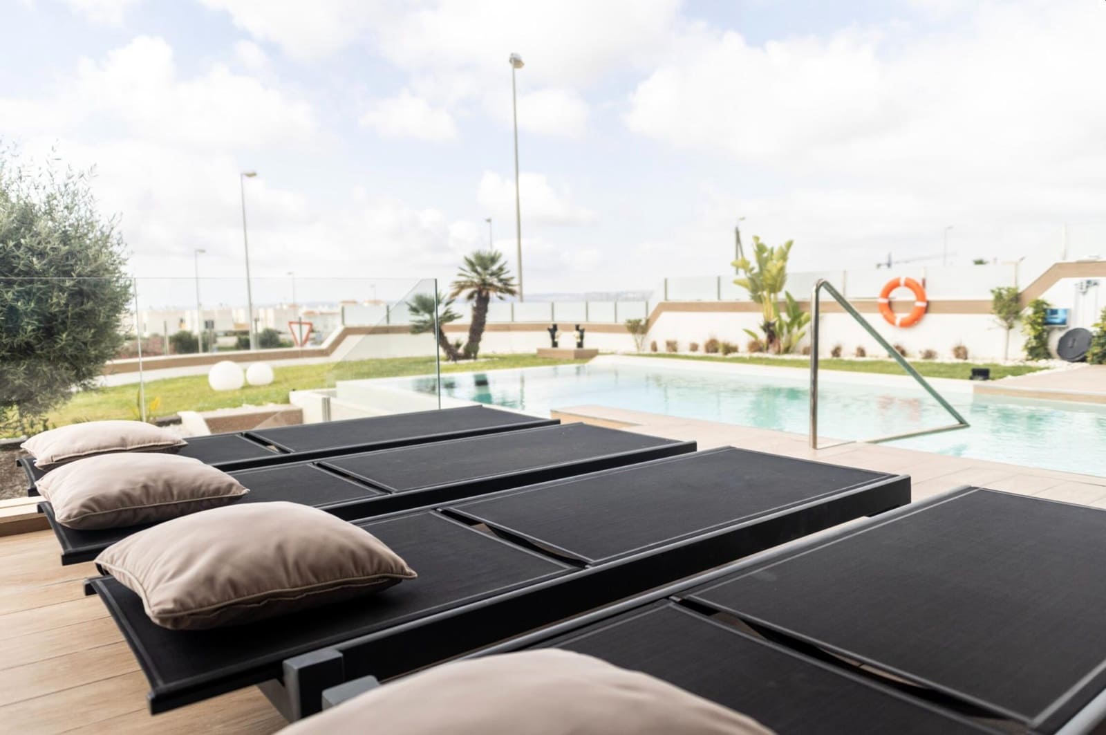 3 sovrum Villa till salu i Ciudad Quesada med pool - 1 595 000 € (Ref: 8367287)