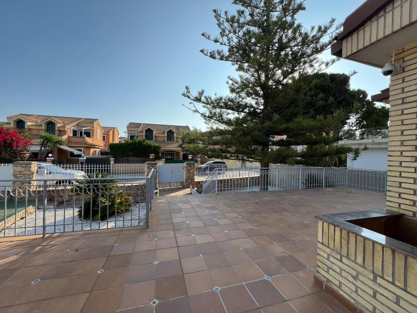 4 Zimmer Villa zu verkaufen in Campoamor mit Pool - 850.000 € (Ref: 8448452)