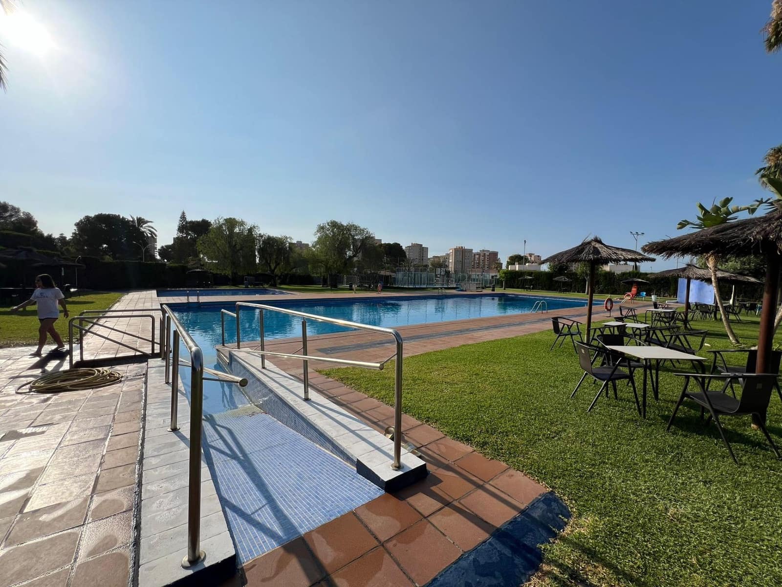 4 Zimmer Villa zu verkaufen in Campoamor mit Pool - 850.000 € (Ref: 8448452)