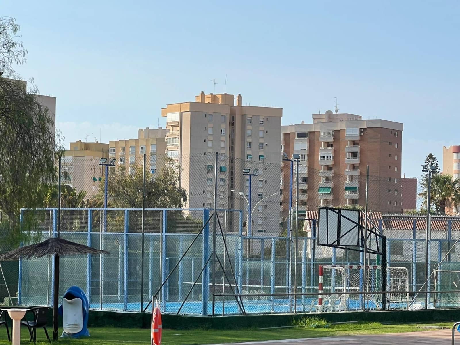 4 Zimmer Villa zu verkaufen in Campoamor mit Pool - 850.000 € (Ref: 8448452)