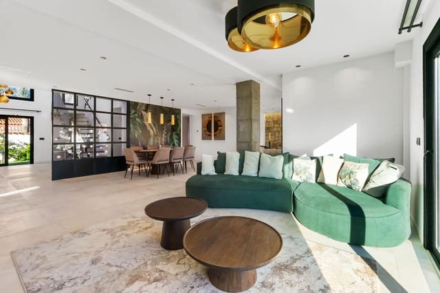 5 sovrum Villa till salu i El Chaparral - La Siesta - La Torreta, Torrevieja med pool garage - 1 250 000 € (Ref: 8706992)