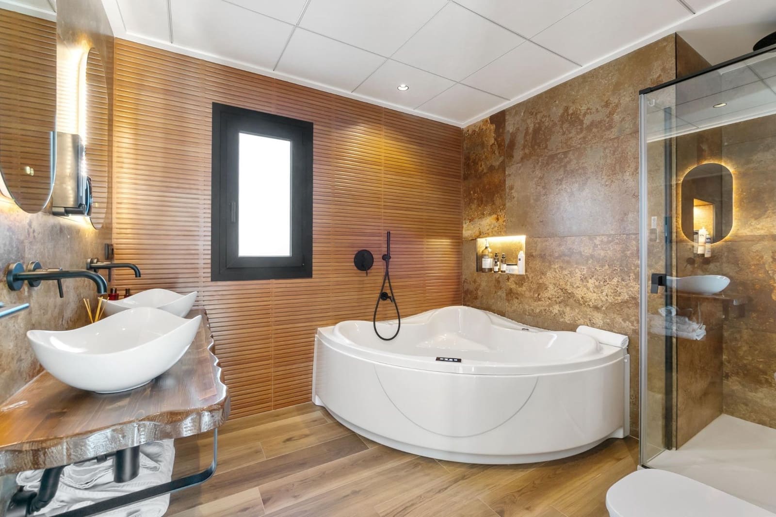 5 sovrum Villa till salu i Torrevieja med pool garage - 1 250 000 € (Ref: 8706992)