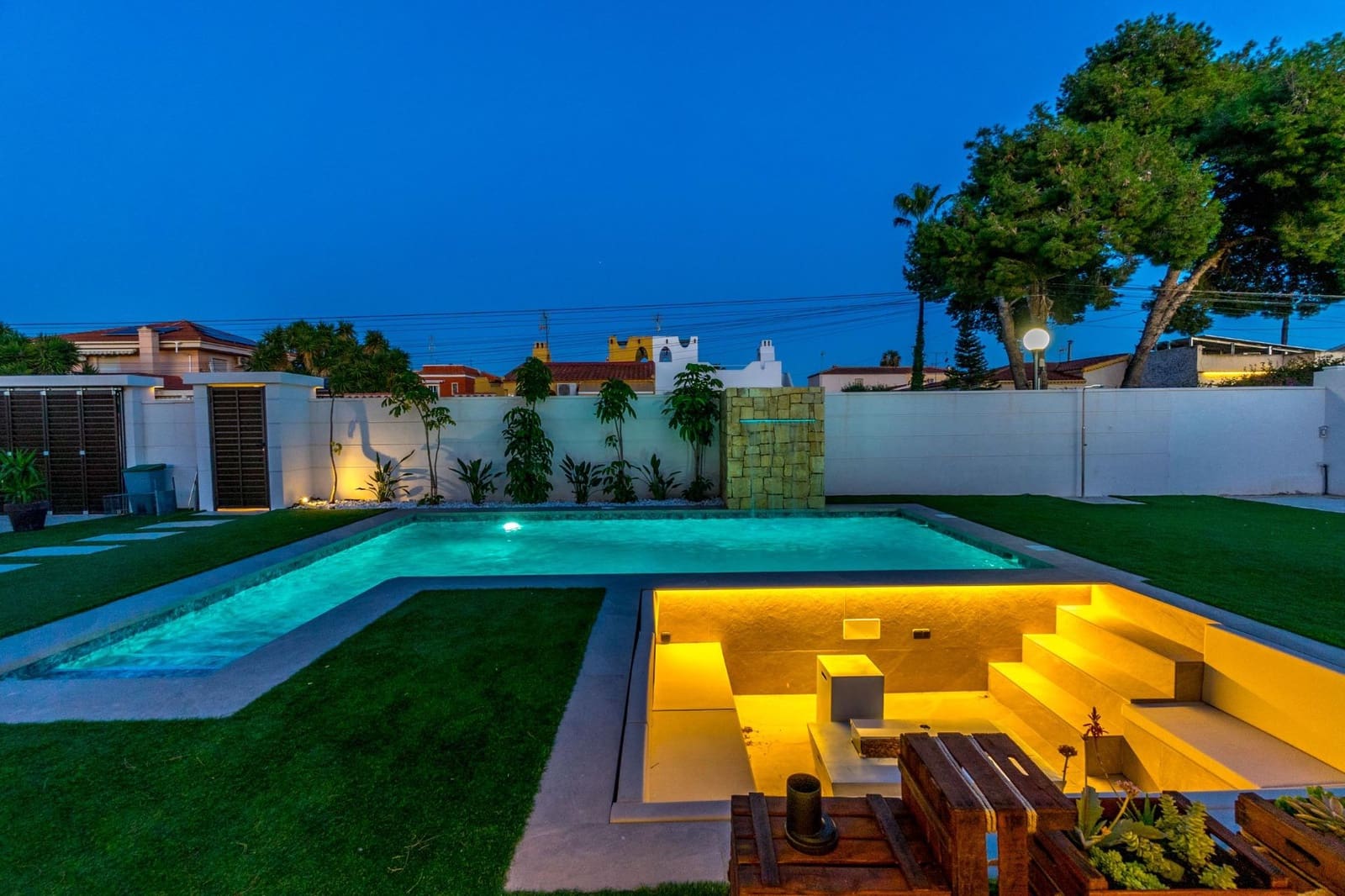 5 sovrum Villa till salu i Torrevieja med pool garage - 1 250 000 € (Ref: 8706992)