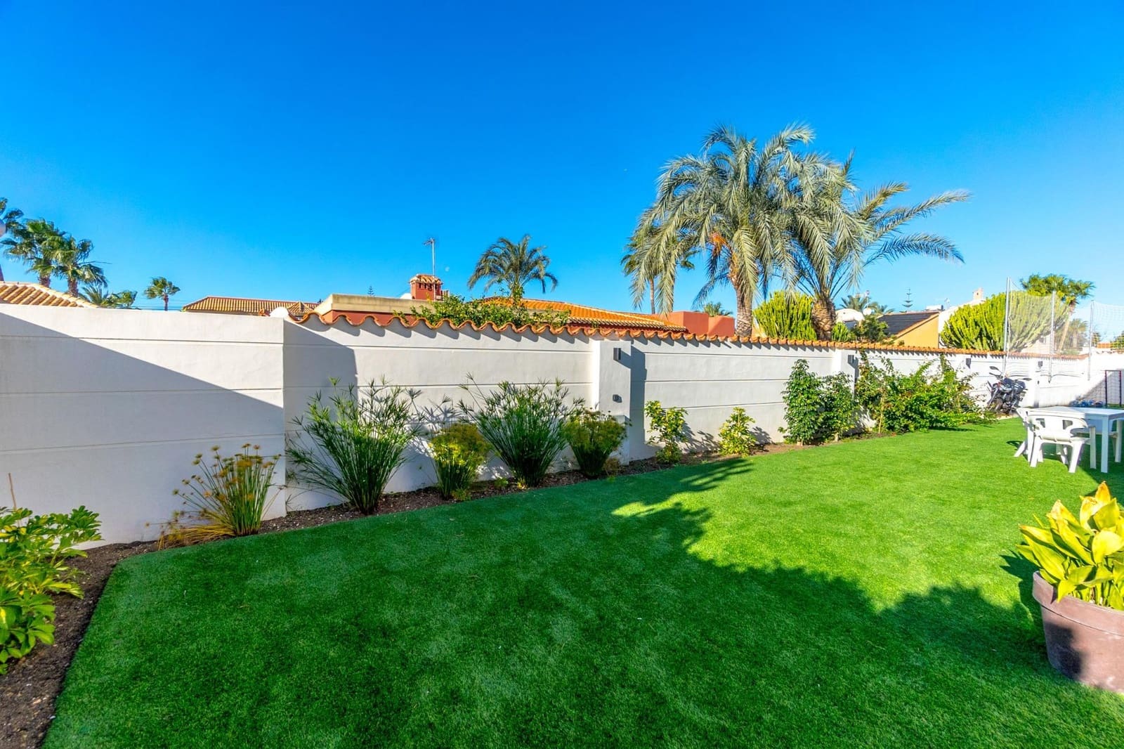 5 sovrum Villa till salu i Torrevieja med pool garage - 1 250 000 € (Ref: 8706992)