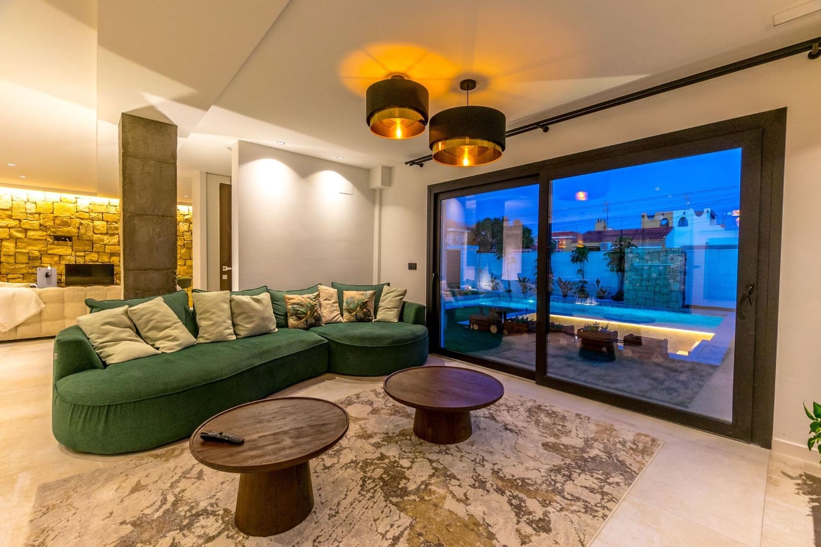 5 sovrum Villa till salu i Torrevieja med pool garage - 1 250 000 € (Ref: 8706992)